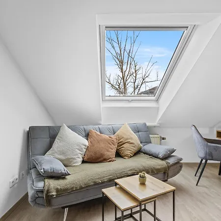 Goltan - 9 Personen, 3 Baeder, Parkplatz, Wifi רגנסבורג
