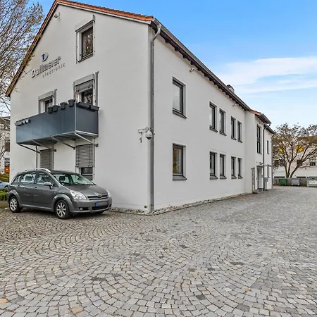 Goltan - 9 Personen, 3 Baeder, Parkplatz, Wifi * רגנסבורג