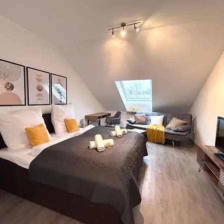 Goltan - 9 Personen, 3 Bäder, Parkplatz, Wifi Regensburg