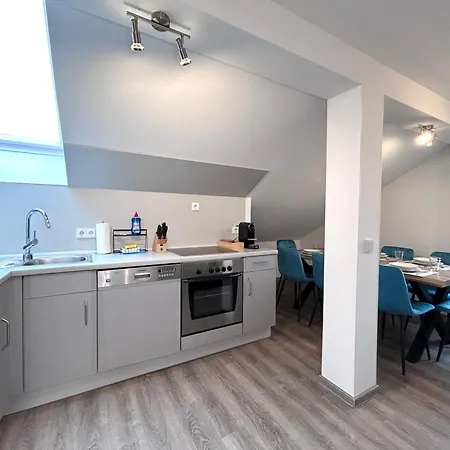 Appartement Goltan - 9 Personen, 3 Bäder, Parkplatz, Wifi Regensburg