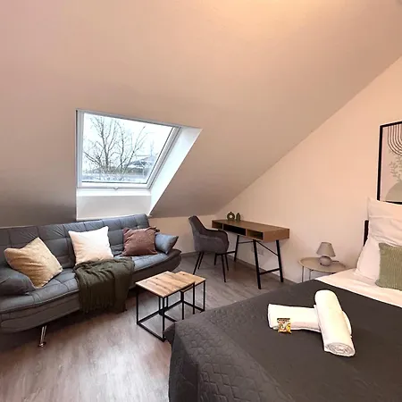 Goltan - 9 Personen, 3 Bäder, Parkplatz, Wifi Appartement *