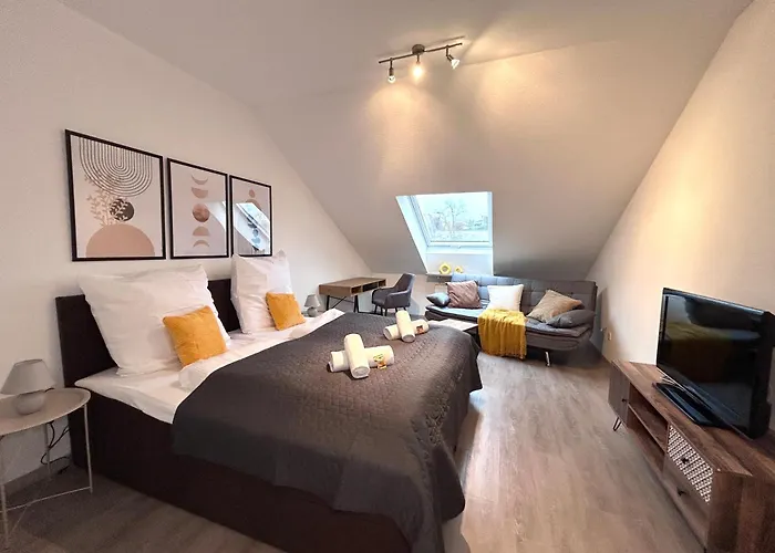 Goltan - 9 Personen, 3 Baeder, Parkplatz, Wifi ريغنسبورغ