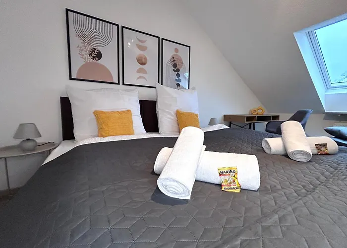 Goltan - 9 Personen, 3 Baeder, Parkplatz, Wifi * ريغنسبورغ